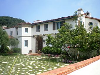 Adamson House, Malibu.jpg