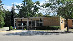 Gladwin, MI post office