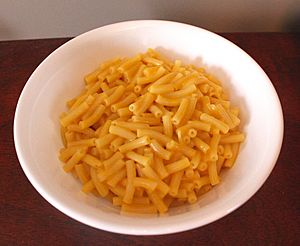 Kraft Dinner Mac Cheese (crop).jpg