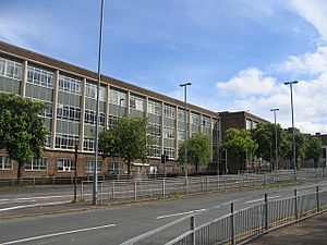 Offices, Longbridge car works - geograph.org.uk - 175061