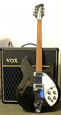 Rickenbacker 330JG