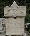 SarcophagusWithFaceRelief RomanNecropolis-AlBass-Tyre-Lebanon RomanDeckert20112019