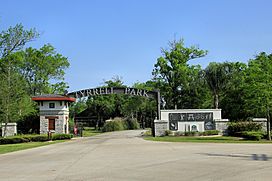 Tyrrell park entrance portal.jpg