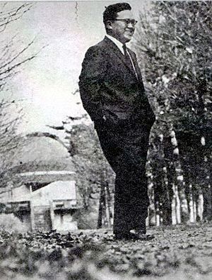 Yoshihide Kozai