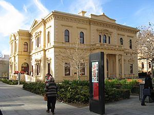 AdelaideOldStateLibraryAug08