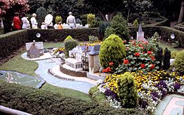 Blackgang Chine Model Village 1.jpg