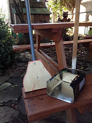 Homemade pooper-scooper