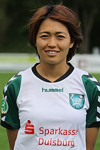 Kozue Andō 2011 3.jpg