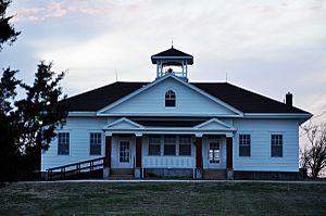 old Bazaar schoolhouse (2016)