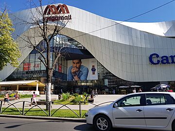 Bucharest Mega Mall 2017 (1)