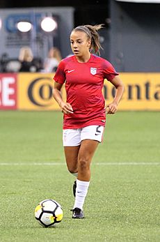 Mallory Pugh (37460720721) (cropped)