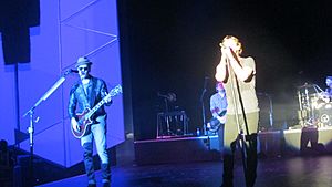 MatchBox Twenty 4 -2013-04-30.