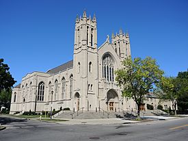 SacredHeartCathedralRochesterNewYorkWestView.JPG