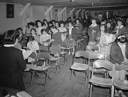 Sunday-school-Manzanar-Ansel-Adams