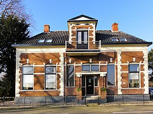 Monumental home in Tweede Exloërmond