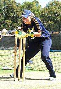 Alyssa Healy stumping