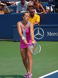 Anastasia Pavlyuchenkova serv