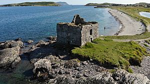 Ballinskelligs Castle.jpg