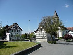 Dorfplatz-Buch