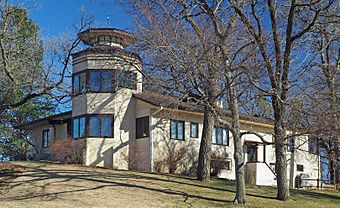 Emil J. Oberhoffer House.jpg