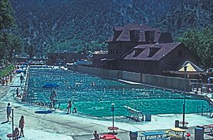 GLENWOOD SPRINGS SPA, GLENWOOD SPRINGS, COLORADO