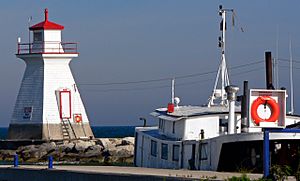 Harbour range lighthouse, Southampton, ON