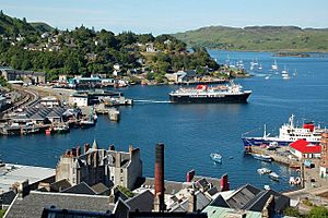 Leaving Oban Ferry Terminal - geograph.org.uk - 1375171