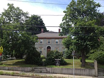 Richard Sayles House, Uxbridge, MA.jpg