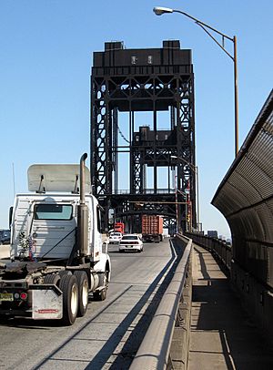 9 truck Passaic br jeh.JPG