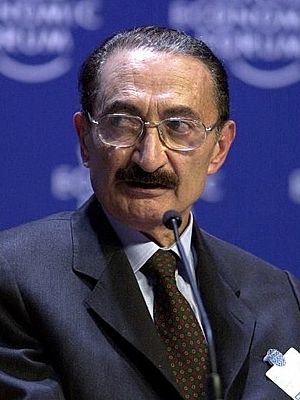 Bülent Ecevit-Davos 2000 cropped.jpg