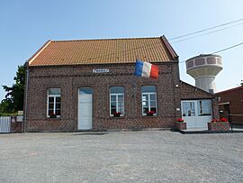 The town hall of Enquin-lez-Guinegatte