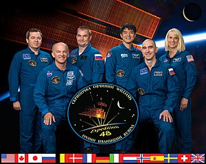 Expedition 48 crew portrait.jpg