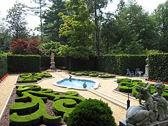 Hillwood Estate 1