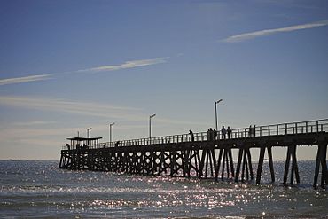 Largs bay jetty.jpg