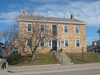 OldStoneHouseWinooski.JPG