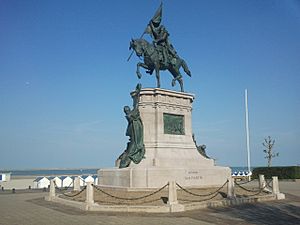 Statue equestre san martin boulogne