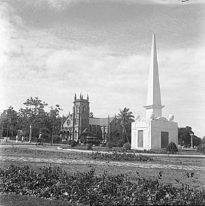 The Memorial Obelsisk, raised in memory of the British and Indian troops who fell at the siege of Bangalore in 1791