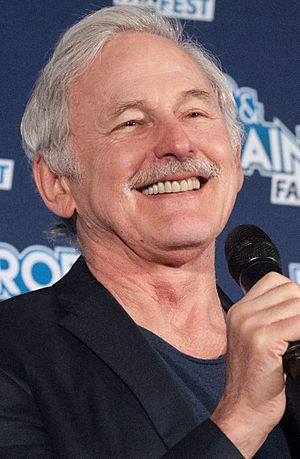 Victor Garber 2017.jpg